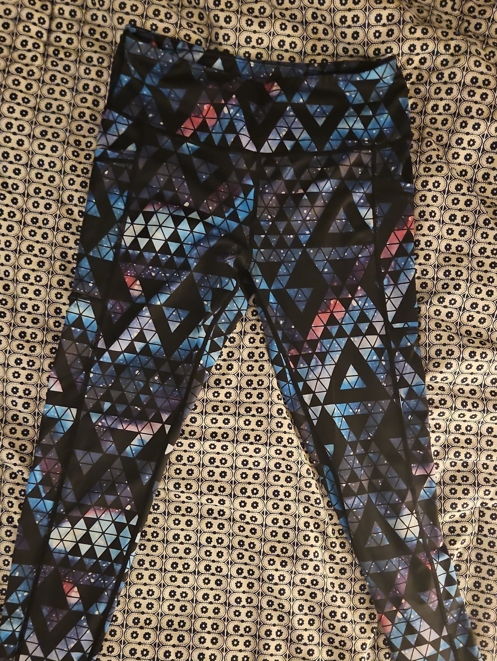 CVG Starlight Triangle Print Leggings - Black/Blue/Purple